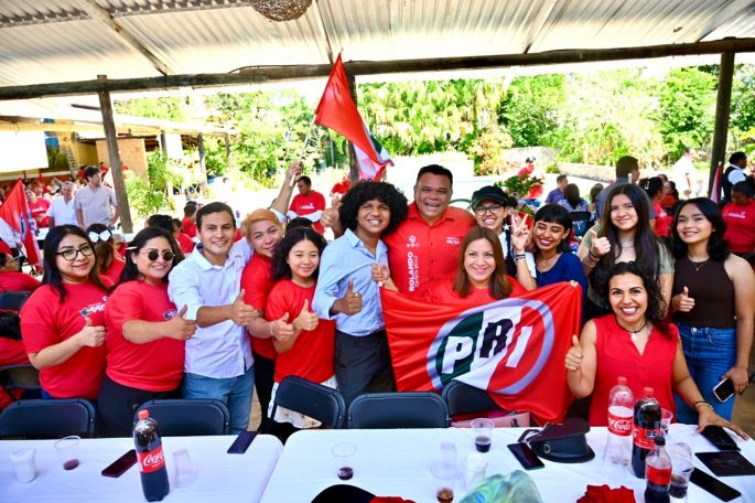 Rolando Zapata asegura que con la Coalición Fuerza y Corazón por México habrá más apoyos educativos