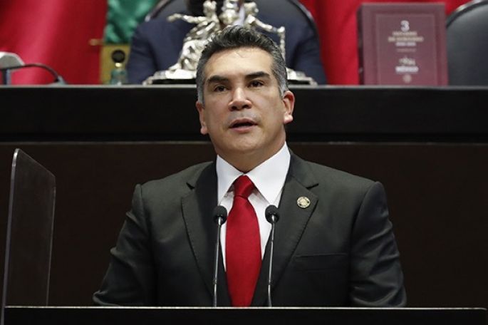 Alejandro Moreno pide a las y los diputados electos del PRI defender los valores democráticos