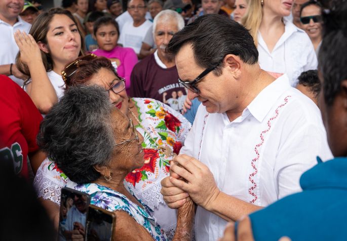 Invita Huacho Díaz Mena a participar en la elaboración del anteproyecto del Plan de Gobierno 2024 - 2030