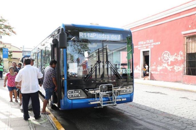 Usuarios comienzan a subirse a las 6 nuevas rutas que iniciaron operaciones del “Va y Ven”