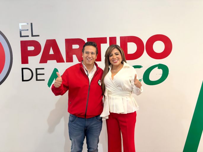 Dos fórmulas buscan dirigir al PRI Nacional 