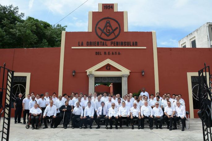 Masones presuntamente se apoderan a espaldas de todos del registro de marca de la Gran Logia Unida la Oriental Peninsular