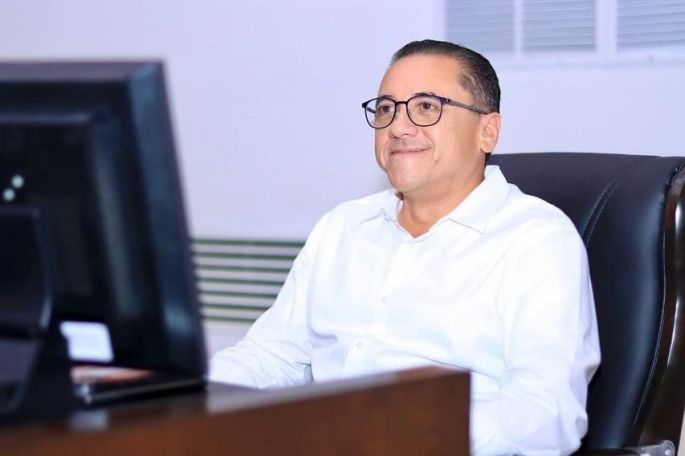 El Dip. Lozano Poveda un candidato perdedor y fallido profeta político