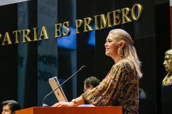 Verónica Camino Farjat presenta su Sexto Informe Legislativo