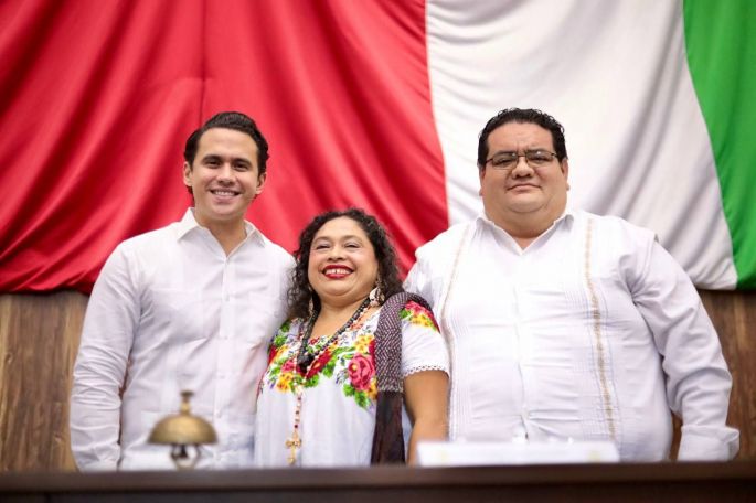 Rinden compromiso constitucional las y los diputados integrantes de la LXIV Legislatura