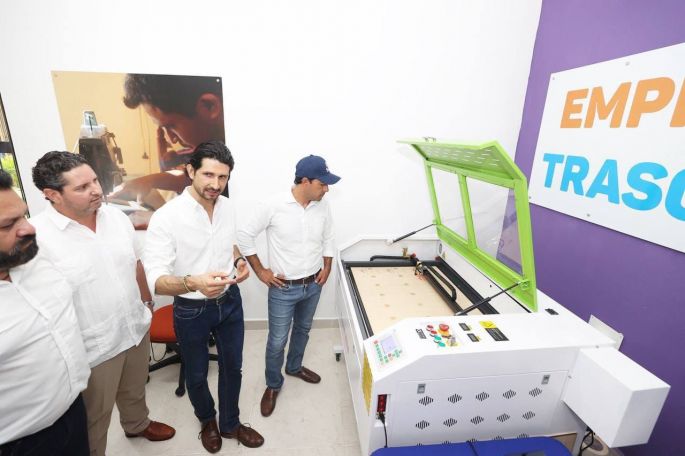 Inaugura el Gobernador Mauricio Vila Dosal el Centro Estatal de Emprendedores Región Centro