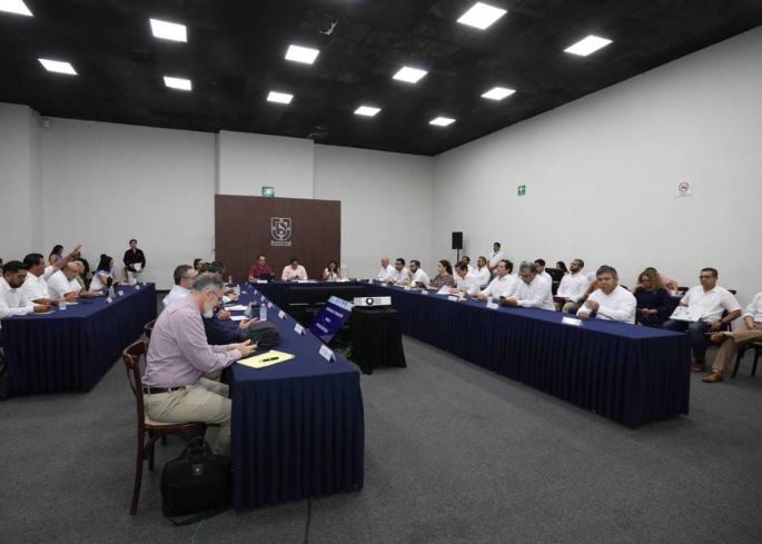 Presentan avances de infraestructura durante quinta mesa de Comisión de Transición del Gobierno del Estado 