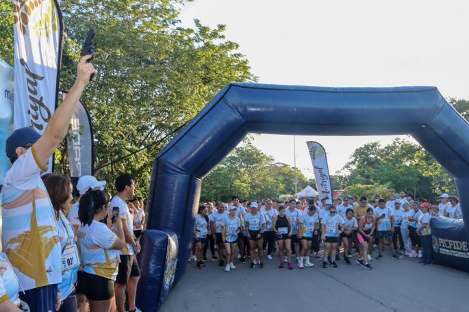 Más de 500 participantes en la carrera por el 61 aniversario de la Facultad de Enfermería