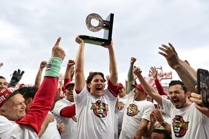 Remontada de los Diablos Rojos para avanzar a la Serie del Rey