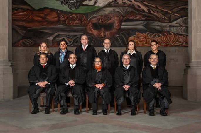 Proponen eliminar pensiones vitalicias a ministros de la Suprema Corte de Justicia de la Nación