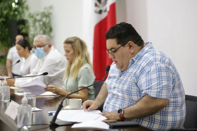 Congreso del Estado de Yucatán presenta convocatoria para reconocer al Médico del Año en el Estado