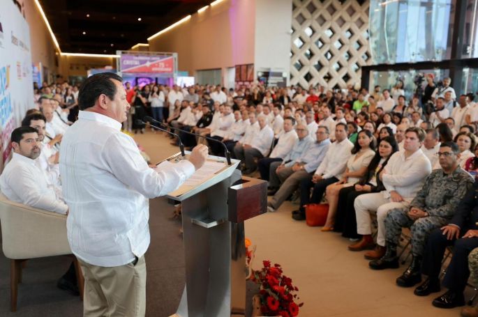 Fortalece Gobierno estatal presencia de Yucatán en la CDMX