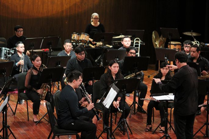Conmemoran el X Aniversario luctuoso del músico y gestor cultural Luis Luna Guarneros