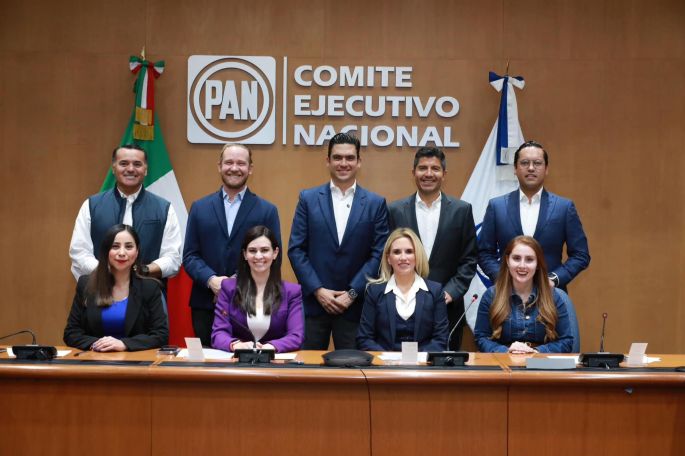 Se instala Comité Ejecutivo Nacional del PAN, presidido por Jorge Romero Herrera