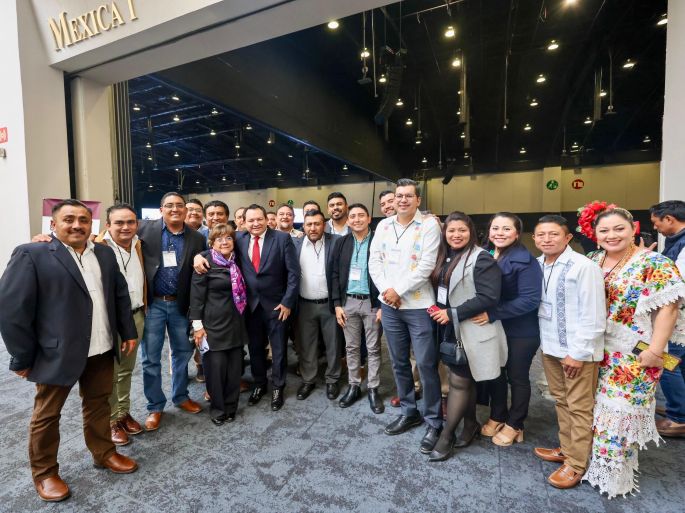 Gobernador Joaquín Díaz Mena participa en el “Encuentro Nacional Municipal 2025” encabezado por Claudia Sheinbaum