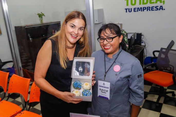 Anuncia Cecilia Patrón créditos para jóvenes, mujeres, comerciantes y empresarios