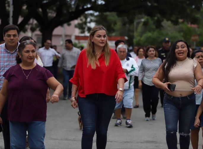 Lanza Cecilia Patrón botón de “Alerta Segura