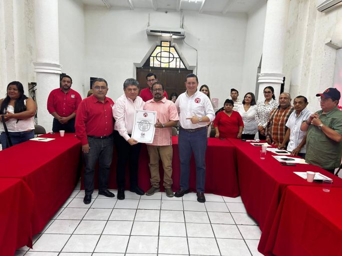 Con  Ignacio Mendicuti Priego incorporamos experiencia política al Movimiento Territorial: Gaspar Quintal