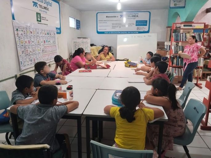 El Ayuntamiento de Oxkutzcab promueve una educación de calidad 