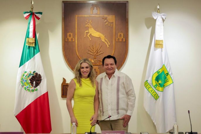 Impulsan Gobierno y Grupo Salinas educación en Yucatán