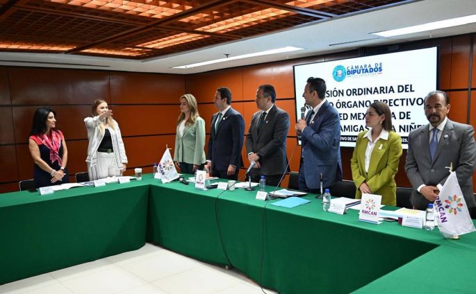 Alcaldesa de Mérida se integra a la Red Mexicana de Ciudades Amigas de la Niñez