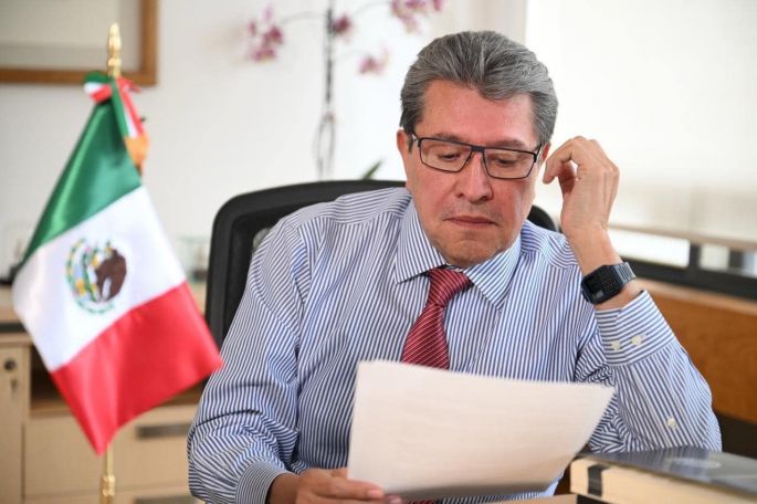 La Ley de Amparo debe ser accesible, rigurosa, clara, coherente y abierta a las nuevas realidades, pero sin perder solidez jurídica: Ricardo Monreal