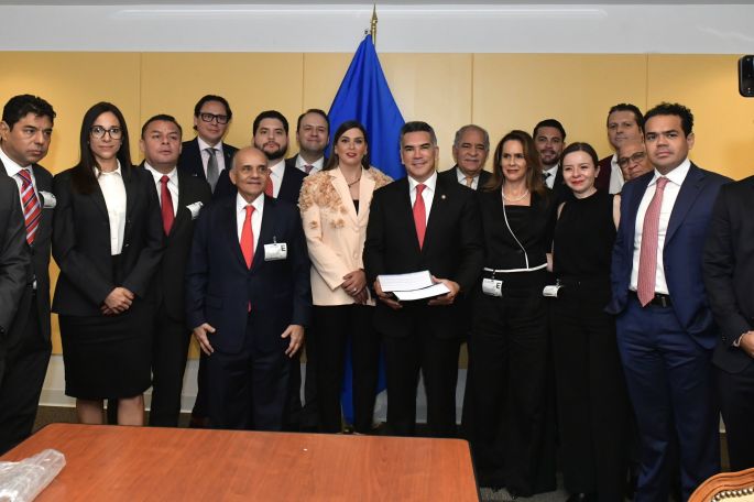 Denuncia Alejandro Moreno persecución política ante la OEA
