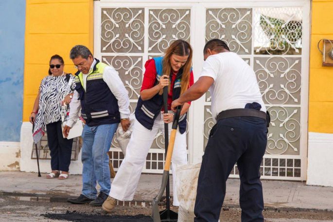 Todo el Ayuntamiento a las calles para atender el bacheo en Mérida: Cecilia Patrón