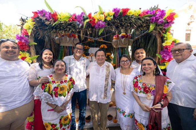 Gobierno del Renacimiento Maya impulsa la preservación de tradiciones con la Gran Muestra Estatal de Altares