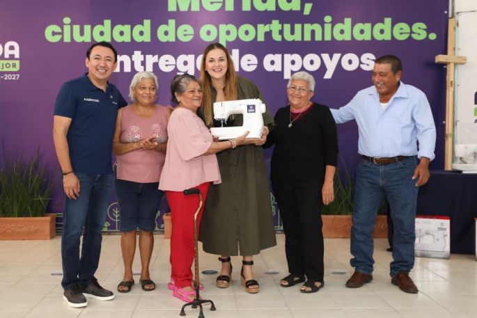 Combatir la pobreza en Mérida es un compromiso cotidiano de esta alcaldía: Cecilia Patrón