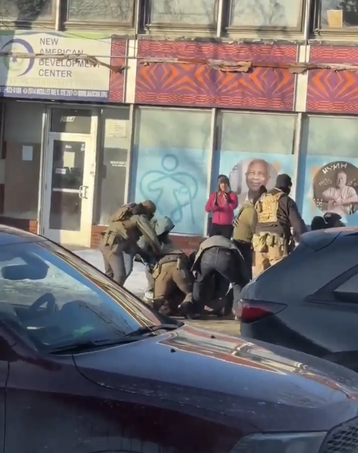 ICE desata protestas y tensión en Minneapolis tras tiroteo fatal