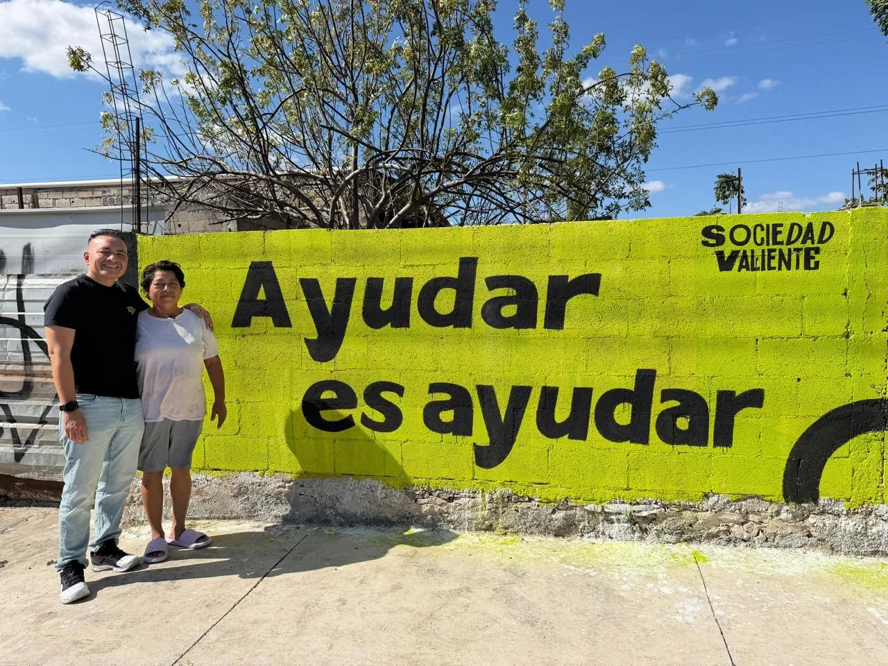 Mérida amanece con un mensaje ciudadano: “Ayudar es ayudar”
