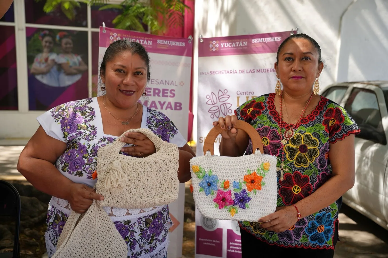 Promueven emprendimiento femenino con Feria Artesanal del Mayab