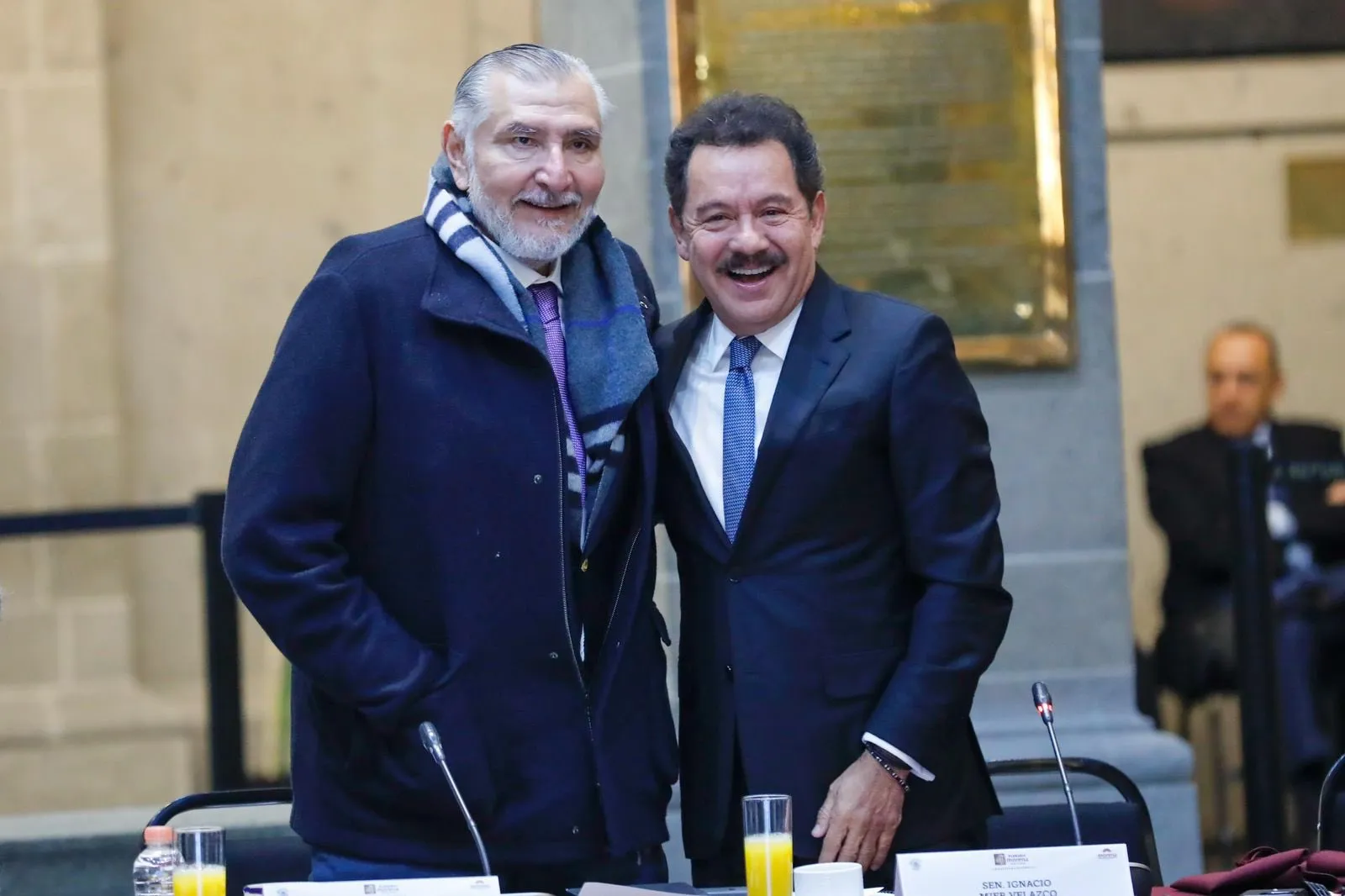 Adán Augusto habla… pero deja más dudas que certezas