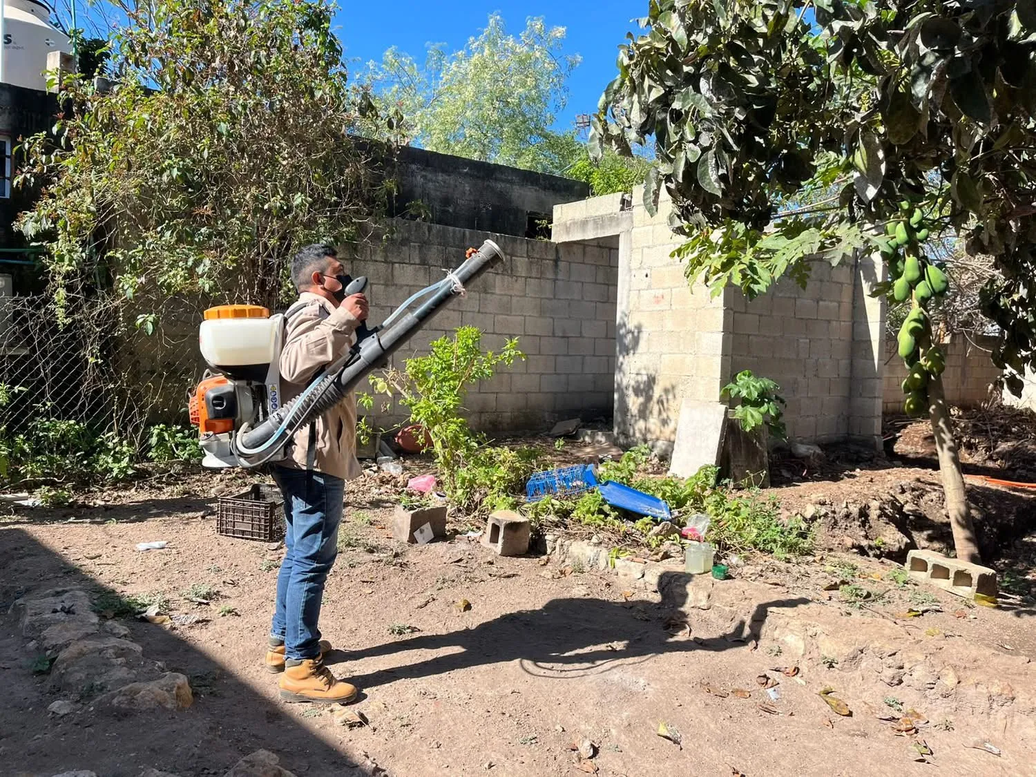 Ayuntamiento de Oxkutzcab refuerza acciones de salud y servicios públicos