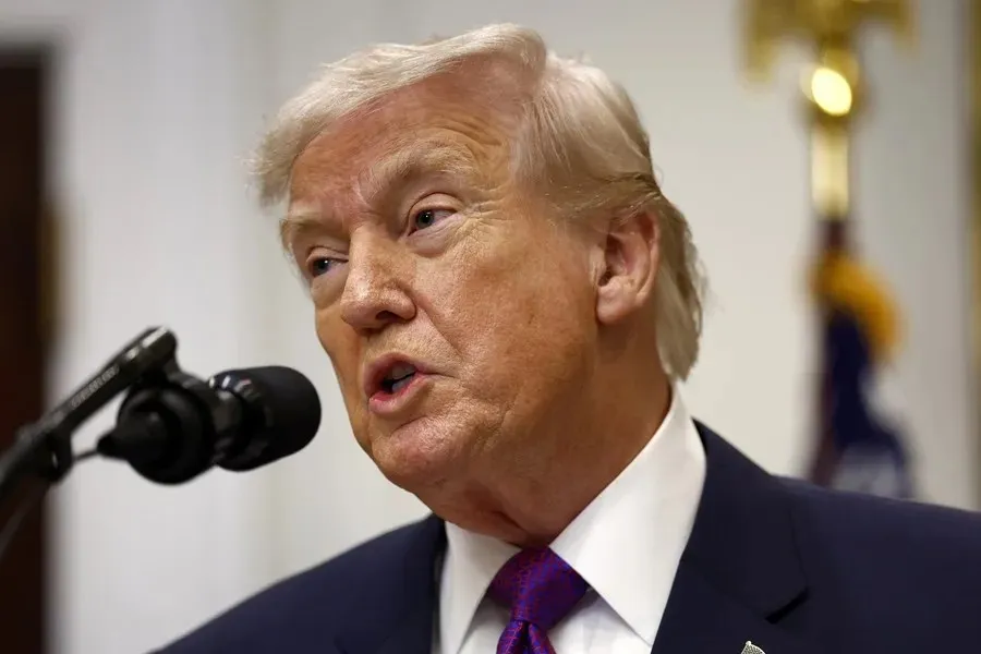 Demócratas exigen que Trump declare ante el Congreso por caso Epstein