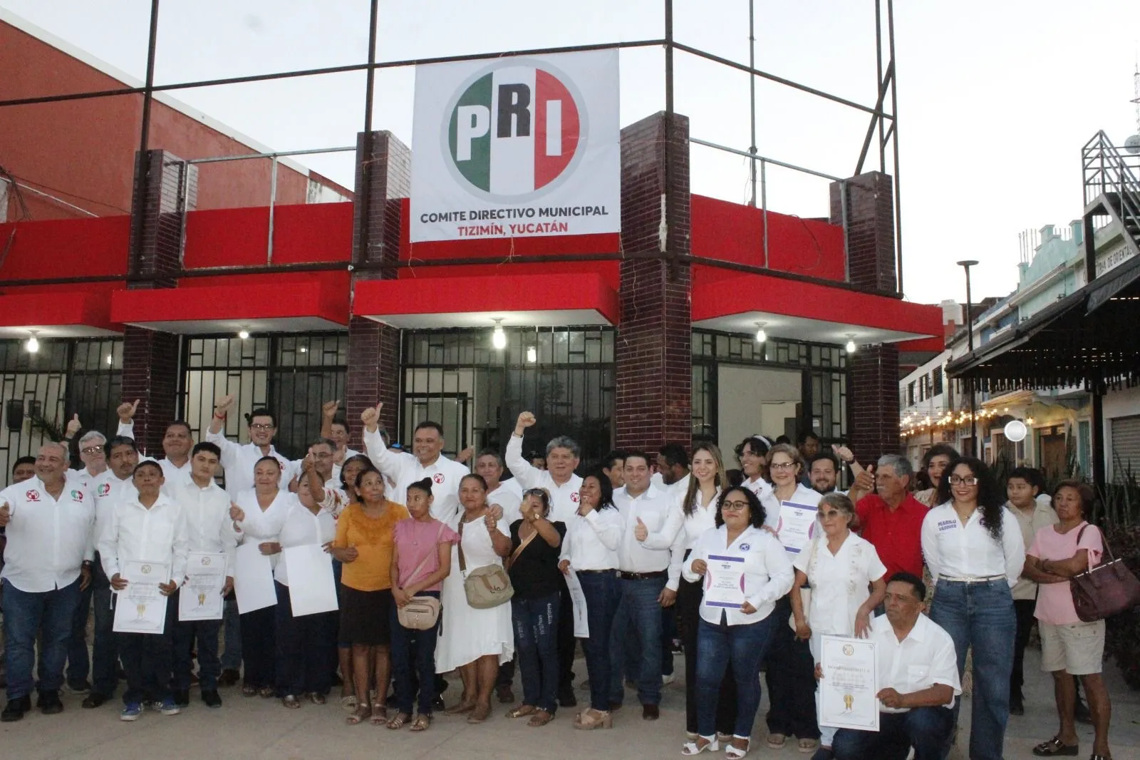PRI se fortalece en Tizimín y lanza críticas a gobiernos de MORENA