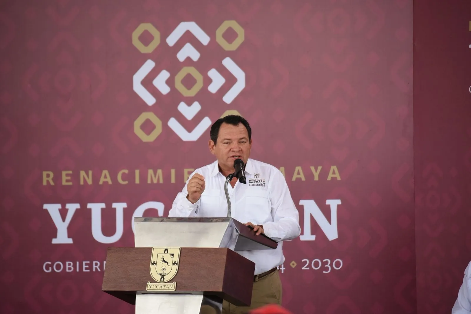 “No me creo alcalde, me creo gobernador”: Díaz Mena responde a críticas por obras en Mérida