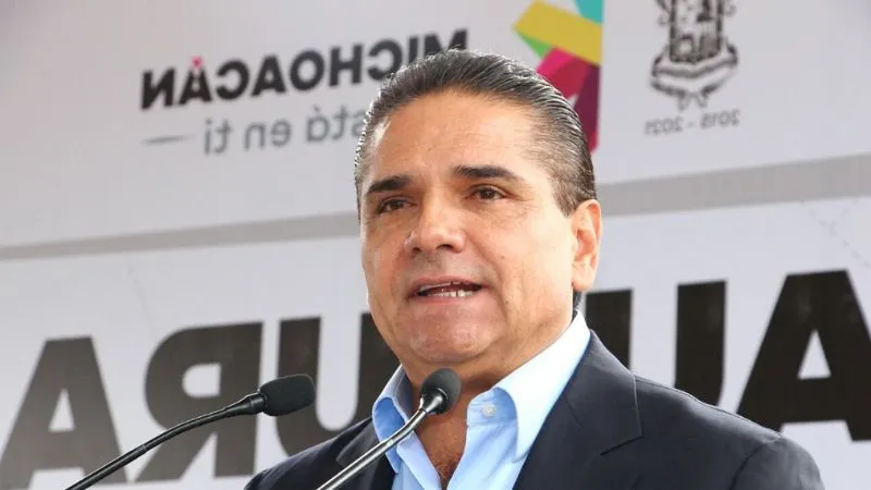 Interpol emite ficha roja contra Silvano Aureoles; es buscado en más de 190 países