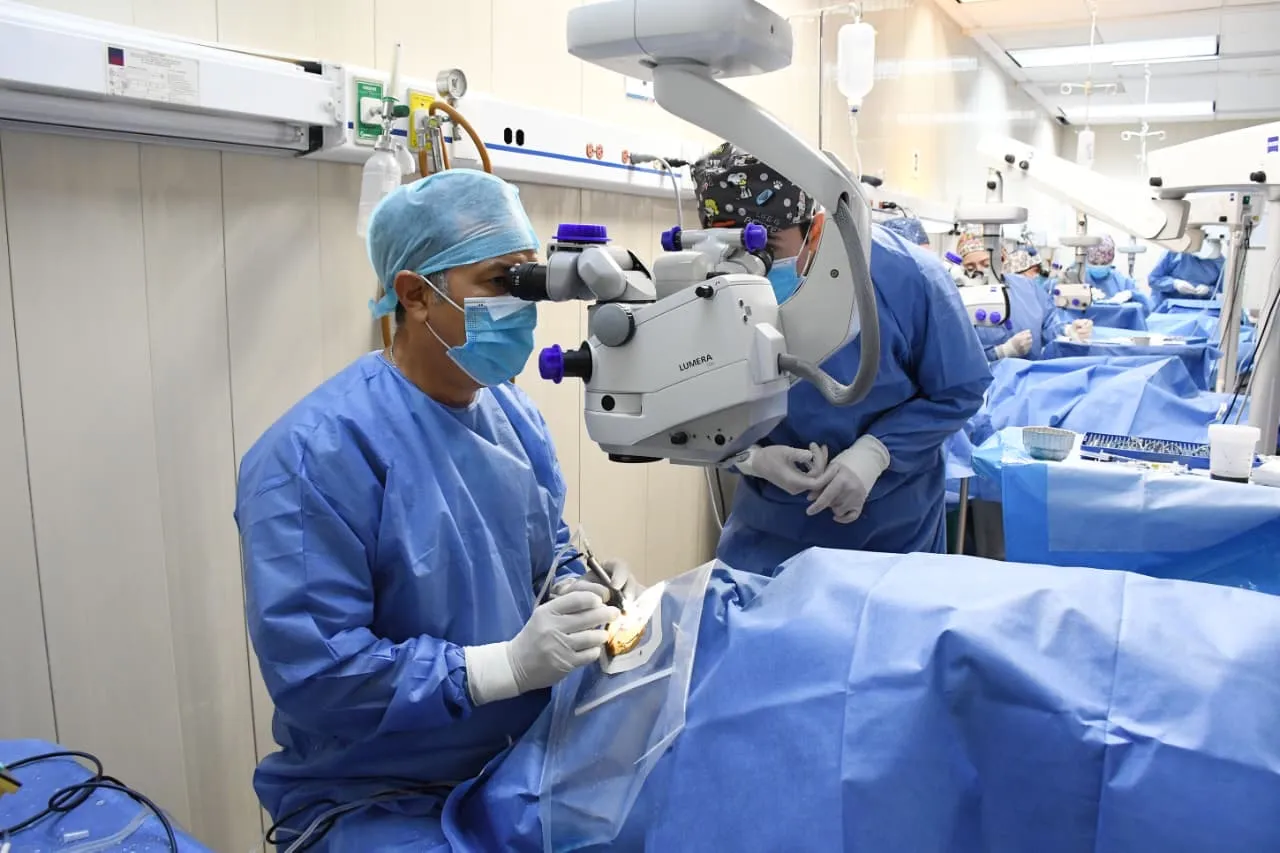 Realizan jornadas de cirugías gratuitas de cataratas