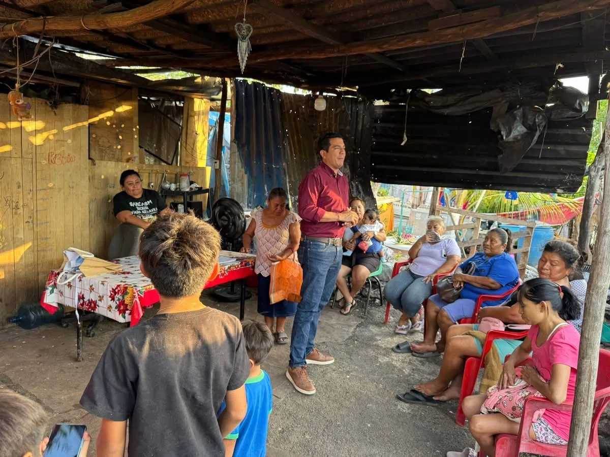 Impulsan curso de pintura textil en La Guadalupana para fortalecer economía familiar