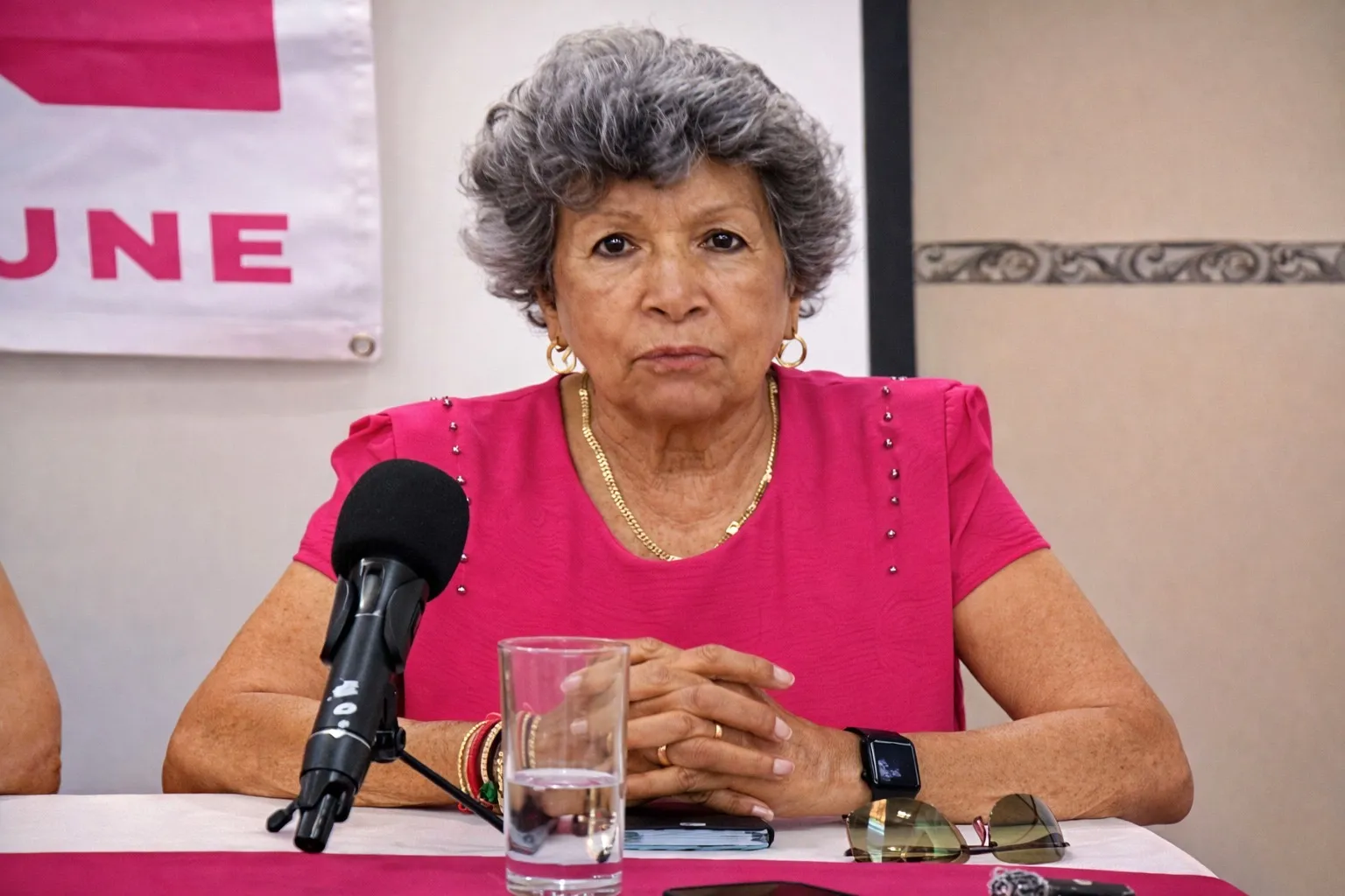 Ana Rosa Payán y la política que no se quiere ir